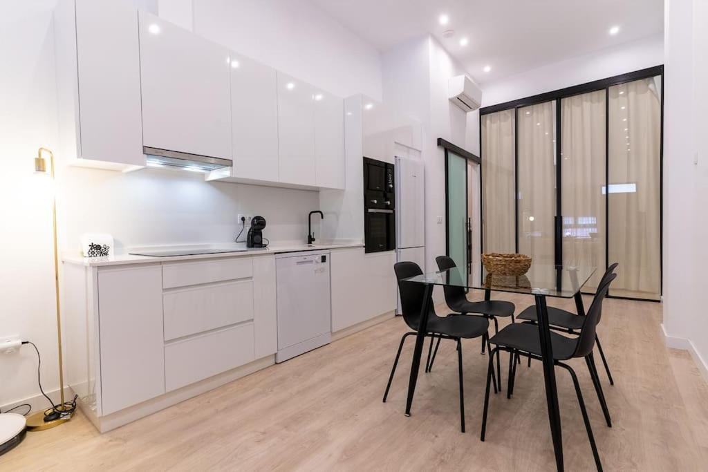 Apartamento Nuevo En El Centro De Elche Exterior photo